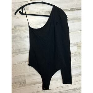 Lulu's Women's L black puff one sleeve soft bodysuit new snap